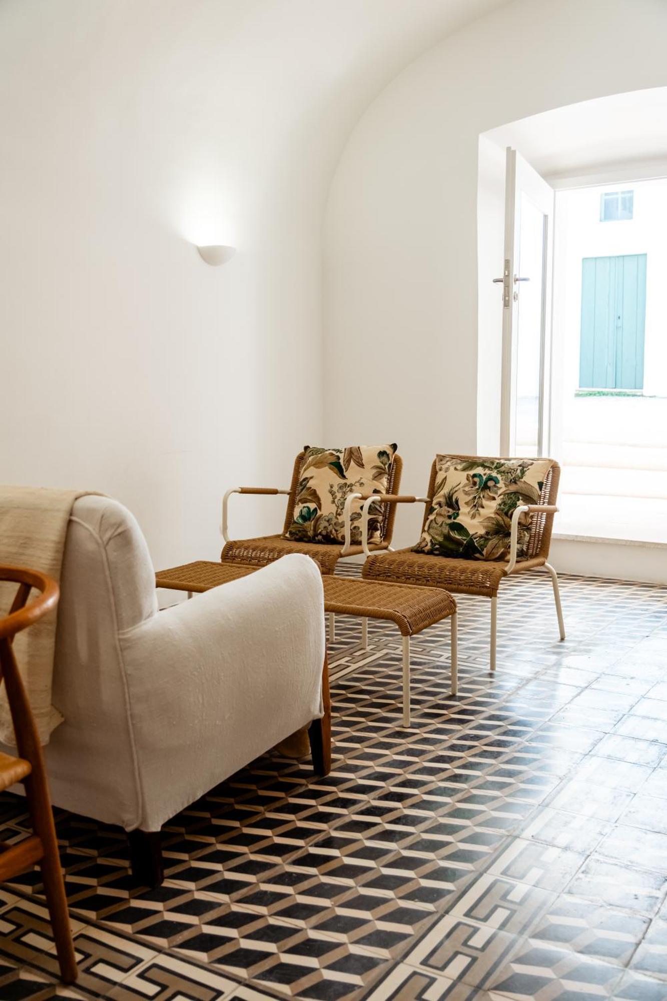Amada Moura Bed & Breakfast Bagian luar foto